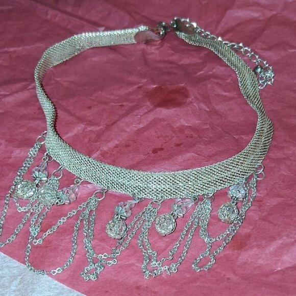 Elegant Silver Choker Necklace - Picture 1 of 3